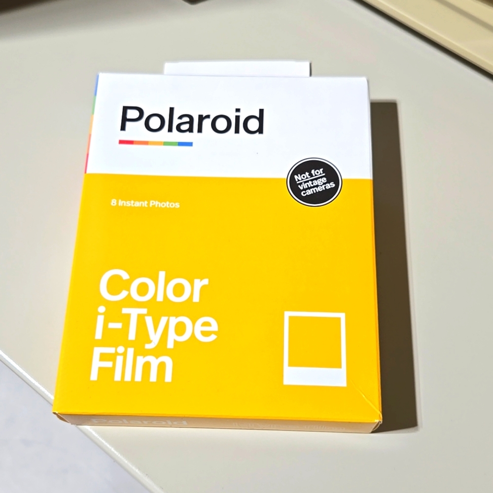 Polaroid Color i-Type film NEW